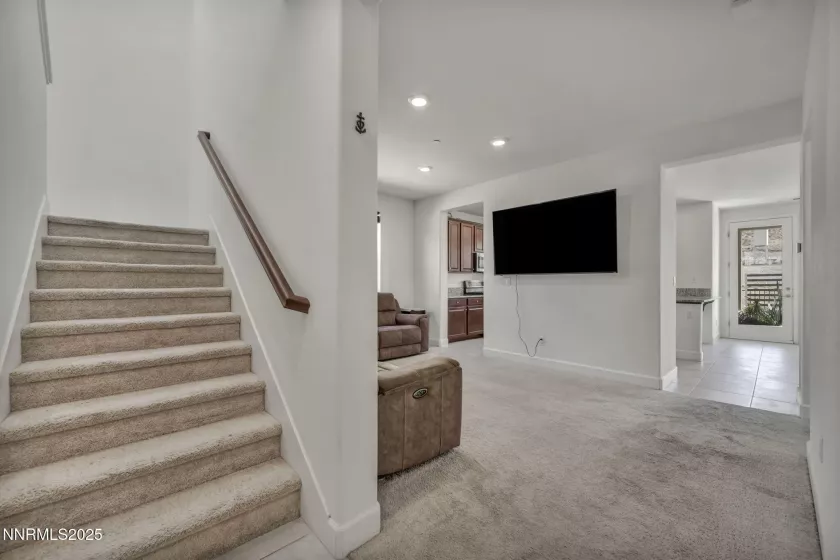 3238 Vincinato, Sparks, Nevada 89434, 4 Bedrooms Bedrooms, ,3 BathroomsBathrooms,Residential,Residential,Vincinato,250054621