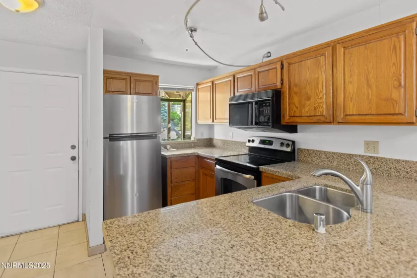 1420 Selmi, Reno, Nevada 89512, 2 Bedrooms Bedrooms, ,2 BathroomsBathrooms,Residential,Residential,Selmi,250054622