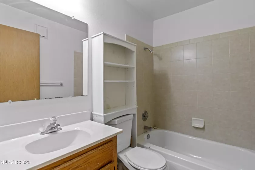 1420 Selmi, Reno, Nevada 89512, 2 Bedrooms Bedrooms, ,2 BathroomsBathrooms,Residential,Residential,Selmi,250054622