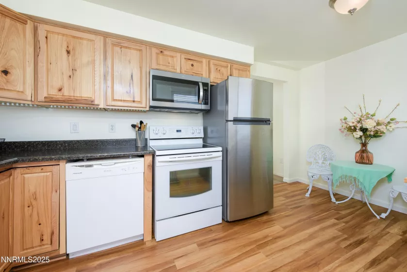 1120 Curry, Carson City, Nevada 89703, 2 Bedrooms Bedrooms, ,1 BathroomBathrooms,Residential,Residential,Curry,250054624