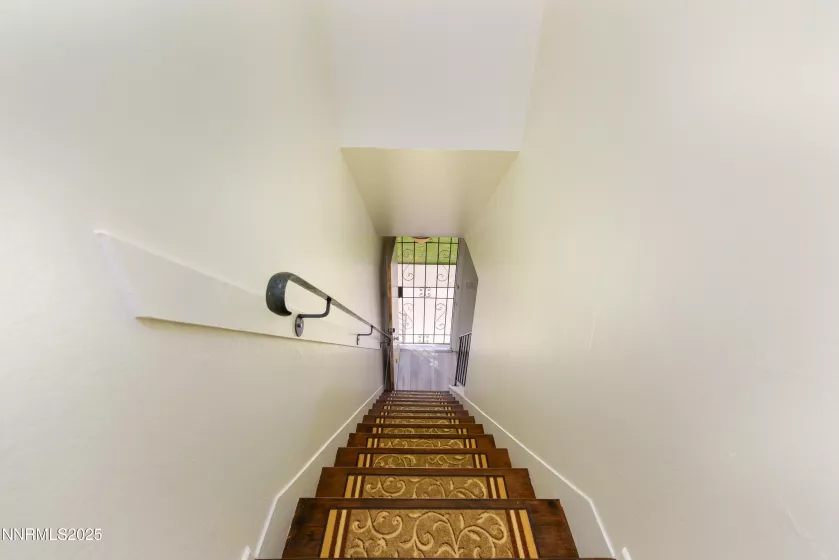 1120 Curry, Carson City, Nevada 89703, 2 Bedrooms Bedrooms, ,1 BathroomBathrooms,Residential,Residential,Curry,250054624