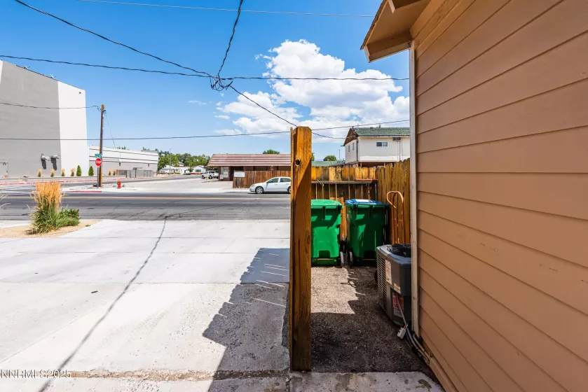 1120 Curry, Carson City, Nevada 89703, 2 Bedrooms Bedrooms, ,1 BathroomBathrooms,Residential,Residential,Curry,250054624