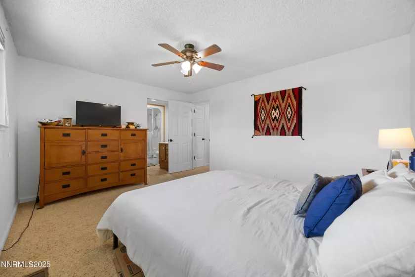 3221 Edna, Sparks, Nevada 89431, 3 Bedrooms Bedrooms, ,2 BathroomsBathrooms,Residential,Residential,Edna,250054625