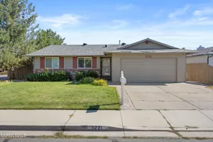 3221 Edna, Sparks, Nevada 89431, 3 Bedrooms Bedrooms, ,2 BathroomsBathrooms,Residential,Residential,Edna,250054625