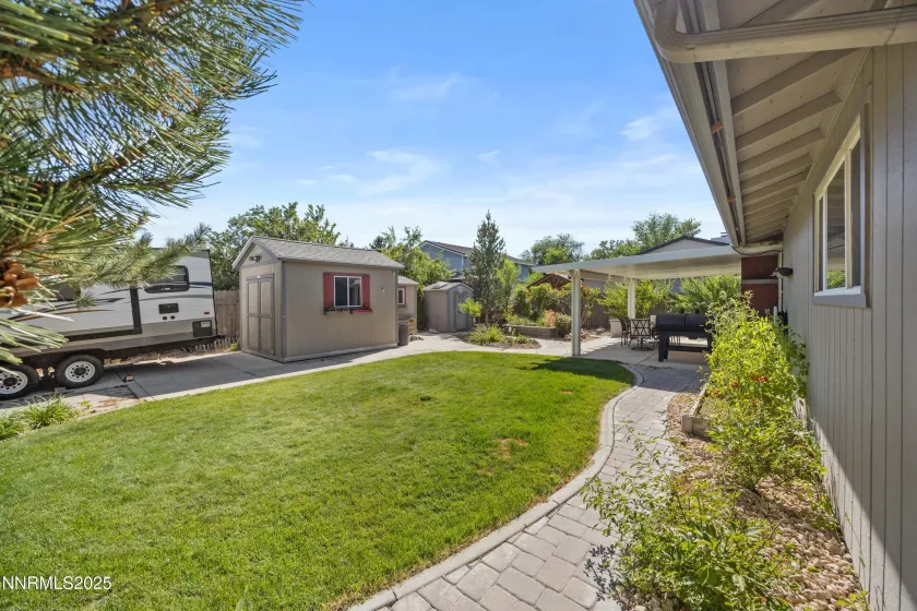 3221 Edna, Sparks, Nevada 89431, 3 Bedrooms Bedrooms, ,2 BathroomsBathrooms,Residential,Residential,Edna,250054625