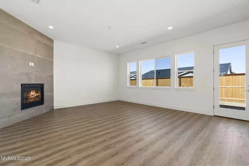 579 Sage Grouse Lp, Gardnerville, Nevada 89460, 4 Bedrooms Bedrooms, ,4 BathroomsBathrooms,Residential,Residential,Sage Grouse Lp,250054626