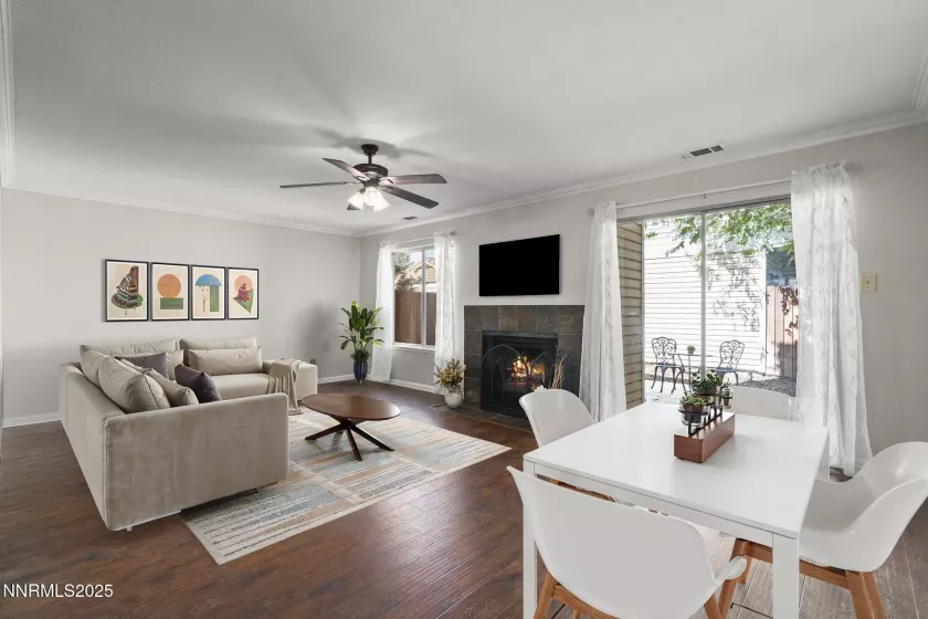 1056 Bradley, Sparks, Nevada 89434, 2 Bedrooms Bedrooms, ,2 BathroomsBathrooms,Residential,Residential,Bradley,250054627