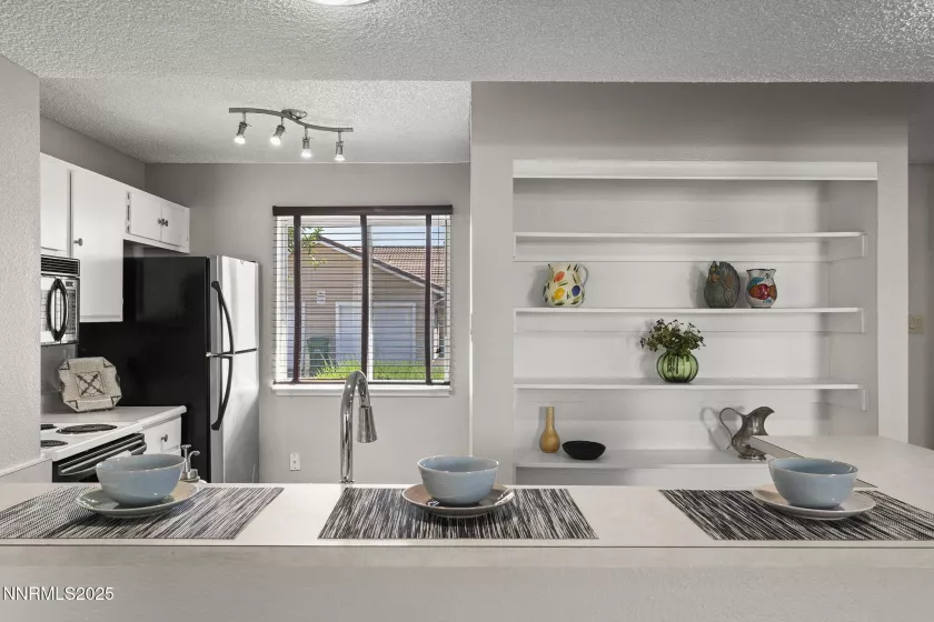1056 Bradley, Sparks, Nevada 89434, 2 Bedrooms Bedrooms, ,2 BathroomsBathrooms,Residential,Residential,Bradley,250054627
