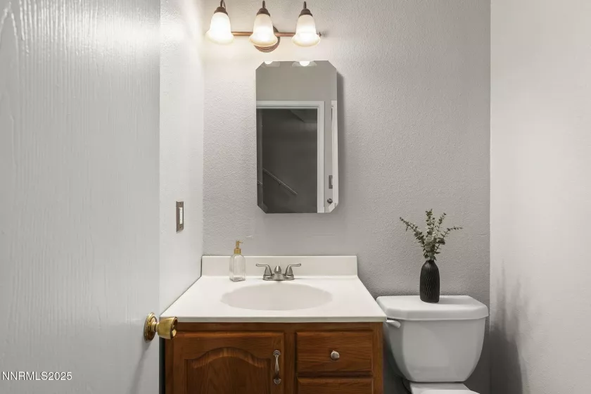 1056 Bradley, Sparks, Nevada 89434, 2 Bedrooms Bedrooms, ,2 BathroomsBathrooms,Residential,Residential,Bradley,250054627