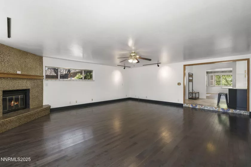 330 Sunset, Reno, Nevada 89509, 4 Bedrooms Bedrooms, ,3 BathroomsBathrooms,Residential,Residential,Sunset,250054628