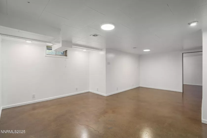 330 Sunset, Reno, Nevada 89509, 4 Bedrooms Bedrooms, ,3 BathroomsBathrooms,Residential,Residential,Sunset,250054628