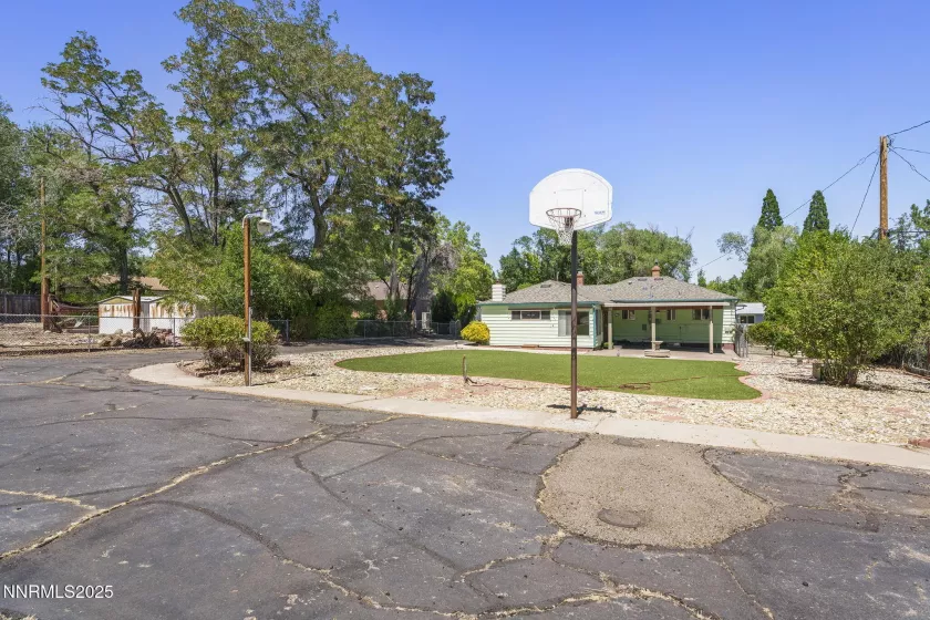 330 Sunset, Reno, Nevada 89509, 4 Bedrooms Bedrooms, ,3 BathroomsBathrooms,Residential,Residential,Sunset,250054628