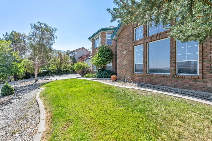 1046 Crain, Carson City, Nevada 89703, 3 Bedrooms Bedrooms, ,3 BathroomsBathrooms,Residential,Residential,Crain,250054631