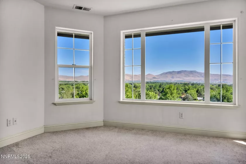 1046 Crain, Carson City, Nevada 89703, 3 Bedrooms Bedrooms, ,3 BathroomsBathrooms,Residential,Residential,Crain,250054631