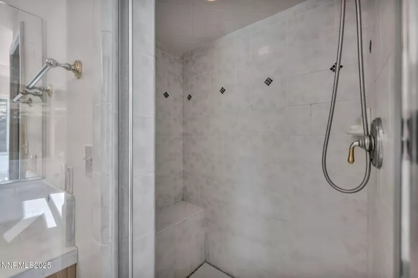 1046 Crain, Carson City, Nevada 89703, 3 Bedrooms Bedrooms, ,3 BathroomsBathrooms,Residential,Residential,Crain,250054631