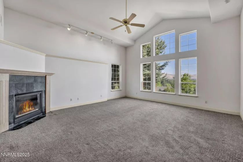 1046 Crain, Carson City, Nevada 89703, 3 Bedrooms Bedrooms, ,3 BathroomsBathrooms,Residential,Residential,Crain,250054631