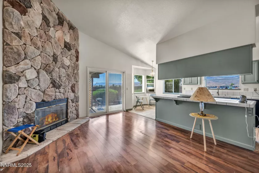 241 Woodlake, Dayton, Nevada 89403, 4 Bedrooms Bedrooms, ,3 BathroomsBathrooms,Residential,Residential,Woodlake,250054643