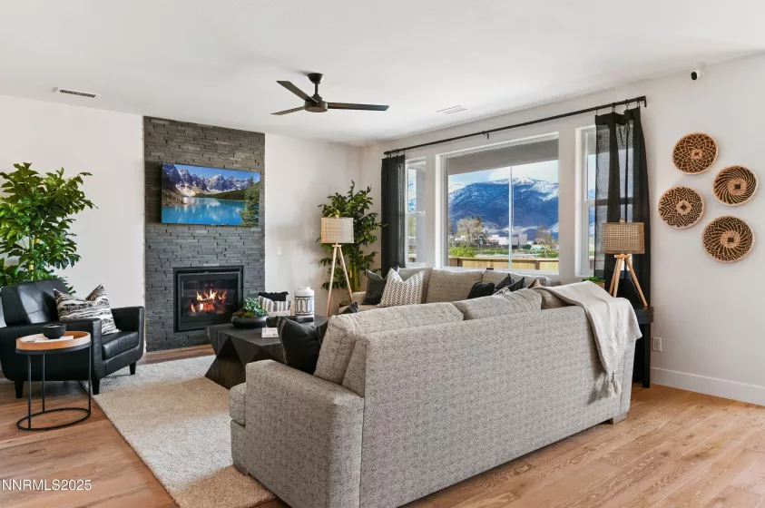 585 Sage Grouse Lp, Gardnerville, Nevada 89460, 4 Bedrooms Bedrooms, ,3 BathroomsBathrooms,Residential,Residential,Sage Grouse Lp,250054648