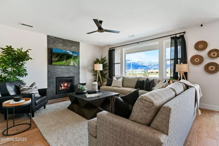 585 Sage Grouse Lp, Gardnerville, Nevada 89460, 4 Bedrooms Bedrooms, ,3 BathroomsBathrooms,Residential,Residential,Sage Grouse Lp,250054648