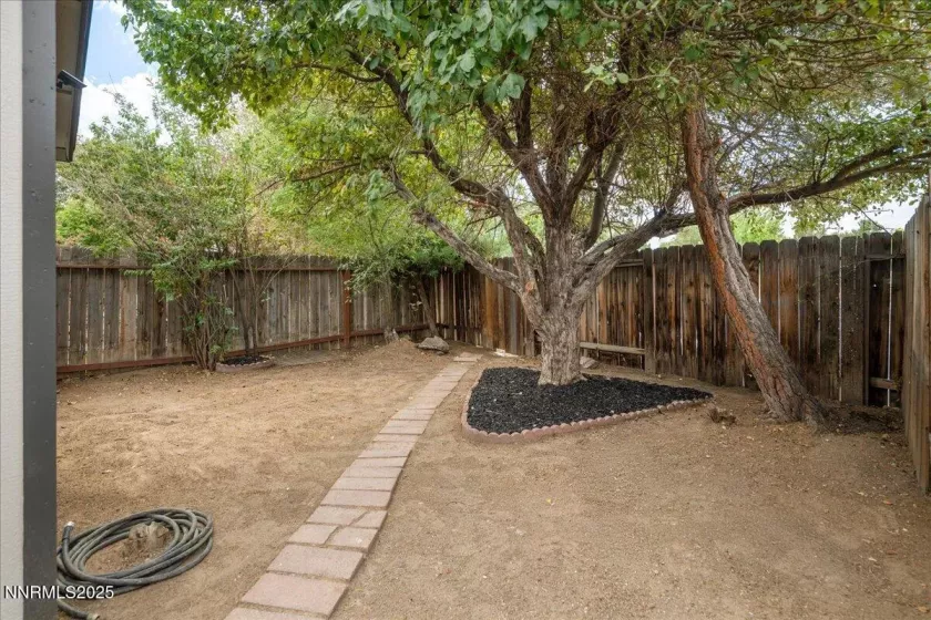 10038 Humite, Reno, Nevada 89506, 3 Bedrooms Bedrooms, ,1 BathroomBathrooms,Residential,Residential,Humite,250053922