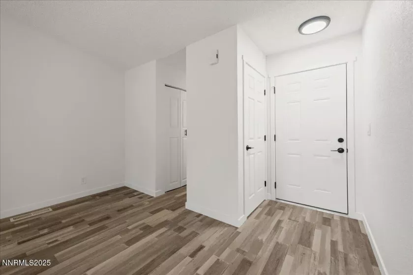 10038 Humite, Reno, Nevada 89506, 3 Bedrooms Bedrooms, ,1 BathroomBathrooms,Residential,Residential,Humite,250053922