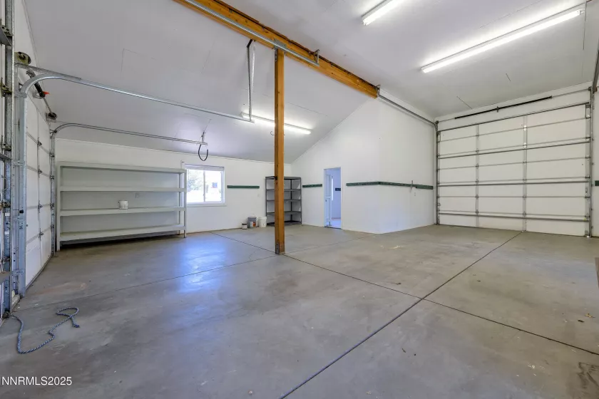 1595 Lindsay, Minden, Nevada 89423, 2 Bedrooms Bedrooms, ,3 BathroomsBathrooms,Residential,Residential,Lindsay,250054655