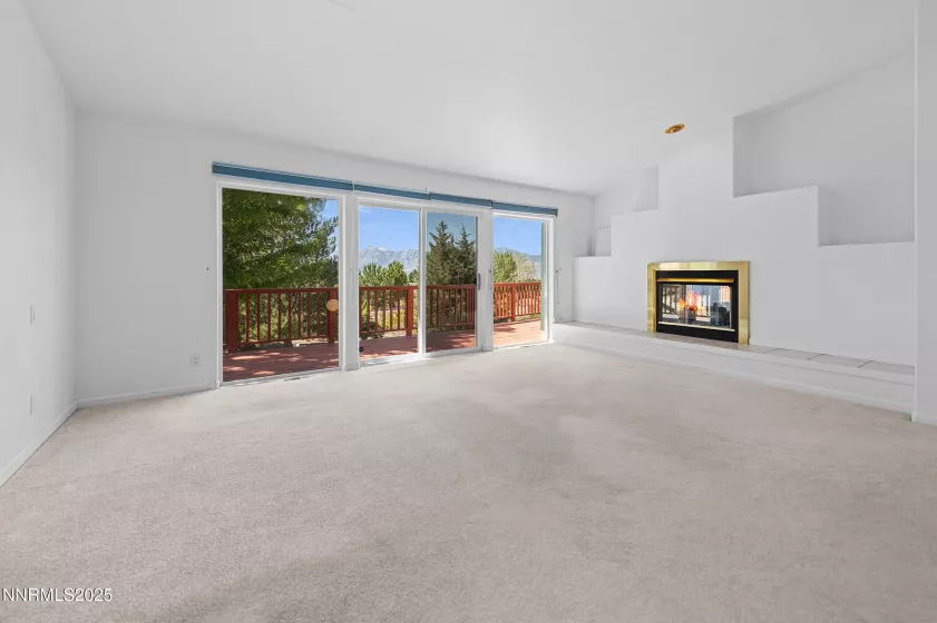 1595 Lindsay, Minden, Nevada 89423, 2 Bedrooms Bedrooms, ,3 BathroomsBathrooms,Residential,Residential,Lindsay,250054655