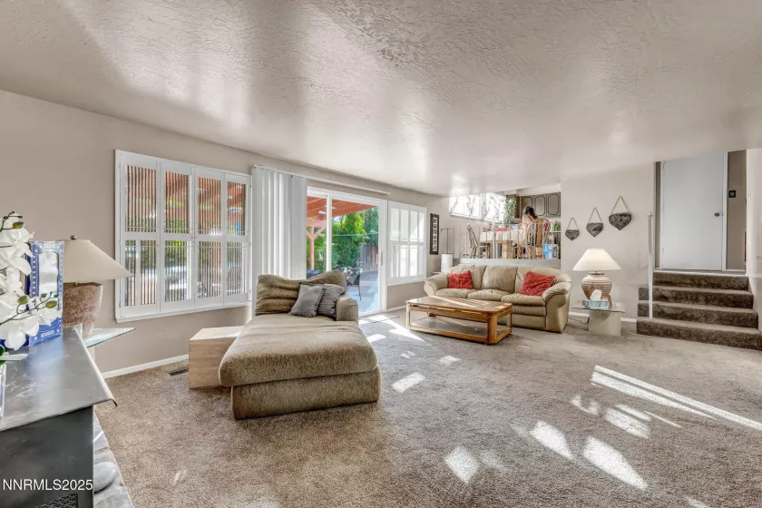 4390 Reggie, Reno, Nevada 89502, 4 Bedrooms Bedrooms, ,3 BathroomsBathrooms,Residential,Residential,Reggie,250054658