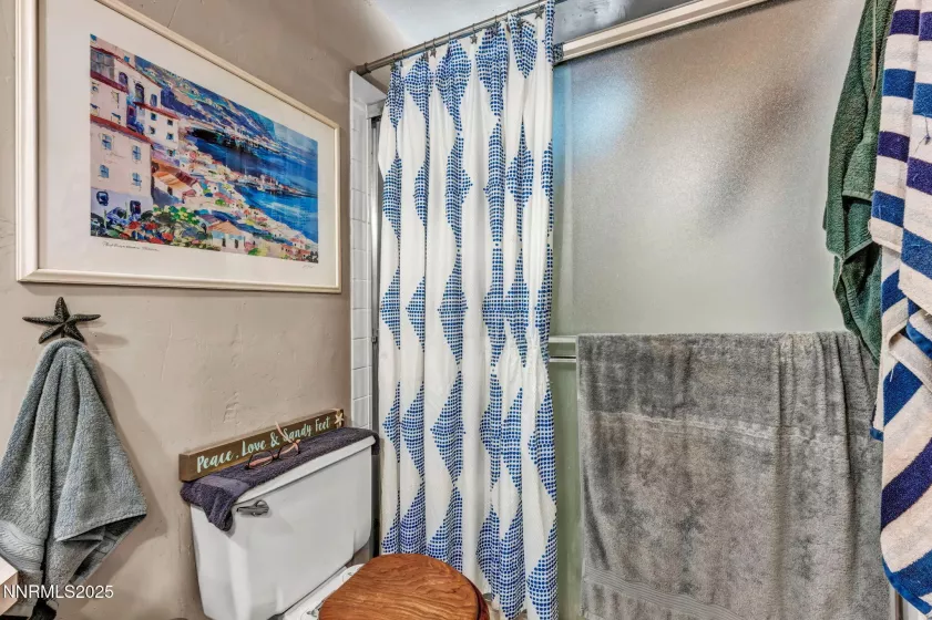 4390 Reggie, Reno, Nevada 89502, 4 Bedrooms Bedrooms, ,3 BathroomsBathrooms,Residential,Residential,Reggie,250054658