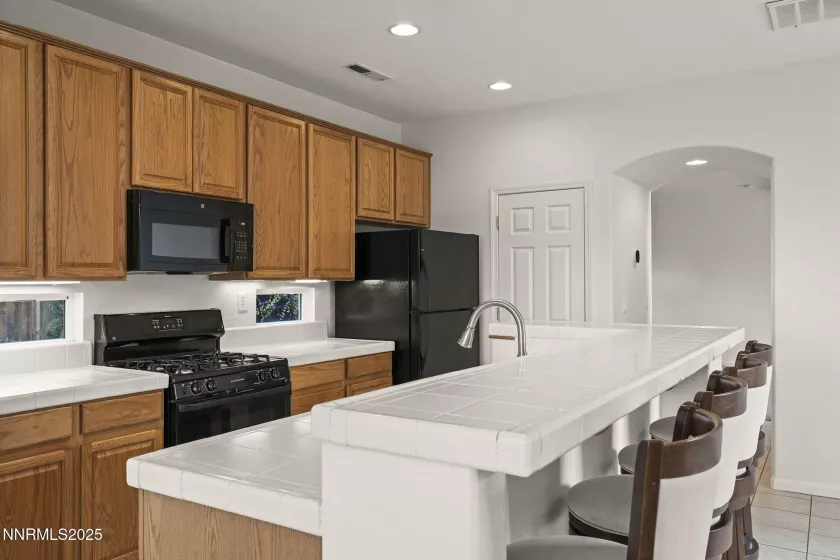 2608 Arrowsmith, Sparks, Nevada 89436, 4 Bedrooms Bedrooms, ,3 BathroomsBathrooms,Residential,Residential,Arrowsmith,250054659