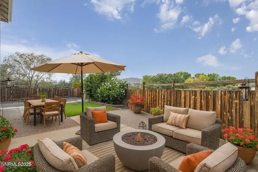 2608 Arrowsmith, Sparks, Nevada 89436, 4 Bedrooms Bedrooms, ,3 BathroomsBathrooms,Residential,Residential,Arrowsmith,250054659