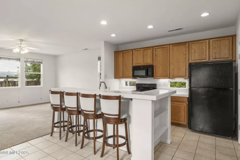 2608 Arrowsmith, Sparks, Nevada 89436, 4 Bedrooms Bedrooms, ,3 BathroomsBathrooms,Residential,Residential,Arrowsmith,250054659