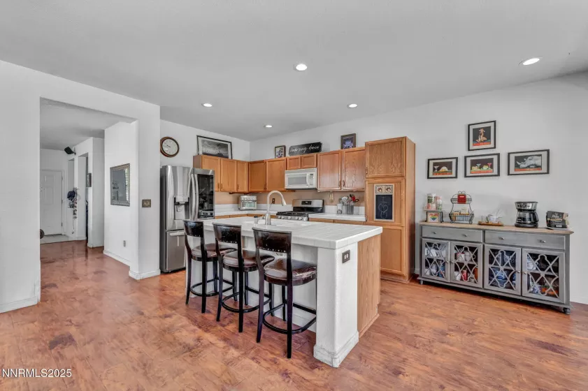 7930 Monterey Shores, Reno, Nevada 89506, 3 Bedrooms Bedrooms, ,2 BathroomsBathrooms,Residential,Residential,Monterey Shores,250054660