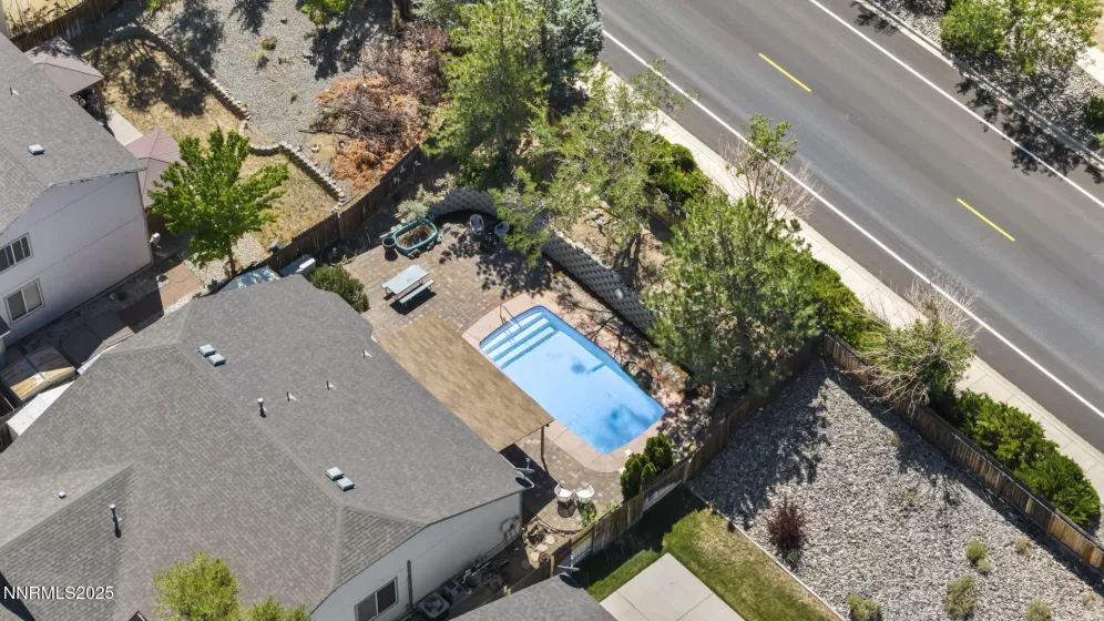 7930 Monterey Shores, Reno, Nevada 89506, 3 Bedrooms Bedrooms, ,2 BathroomsBathrooms,Residential,Residential,Monterey Shores,250054660