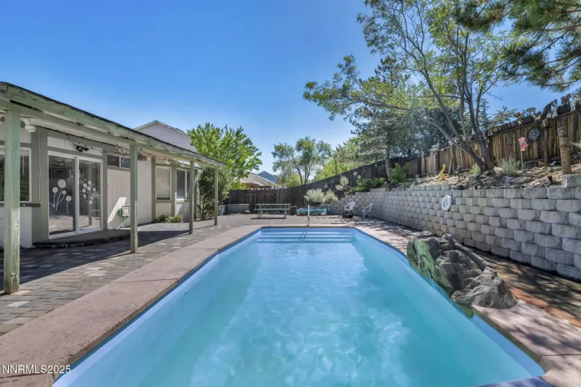 7930 Monterey Shores, Reno, Nevada 89506, 3 Bedrooms Bedrooms, ,2 BathroomsBathrooms,Residential,Residential,Monterey Shores,250054660