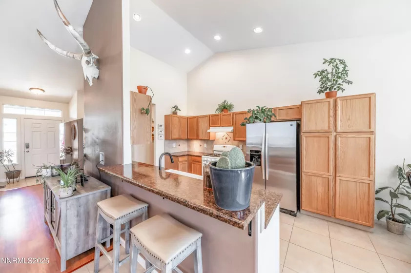9561 Crystalline, Reno, Nevada 89506, 3 Bedrooms Bedrooms, ,2 BathroomsBathrooms,Residential,Residential,Crystalline,250054669