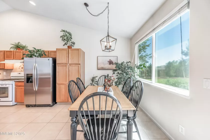 9561 Crystalline, Reno, Nevada 89506, 3 Bedrooms Bedrooms, ,2 BathroomsBathrooms,Residential,Residential,Crystalline,250054669