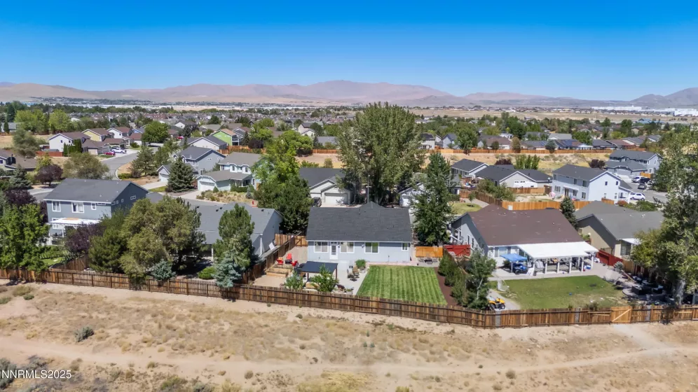 9561 Crystalline, Reno, Nevada 89506, 3 Bedrooms Bedrooms, ,2 BathroomsBathrooms,Residential,Residential,Crystalline,250054669