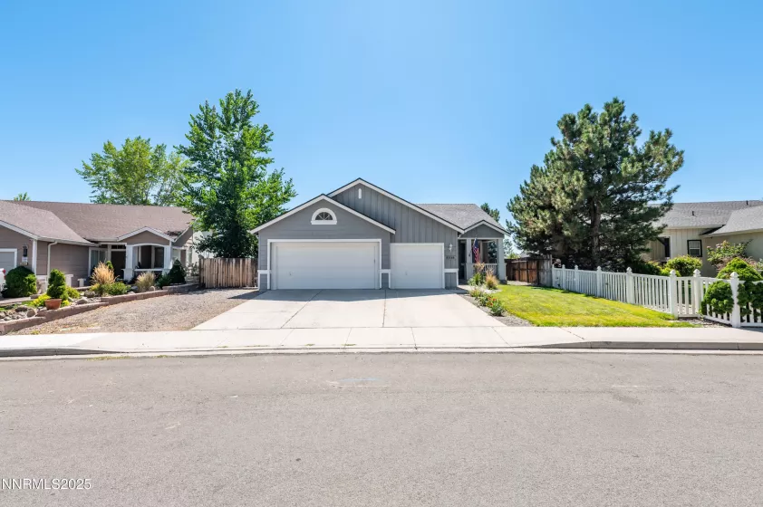 9561 Crystalline, Reno, Nevada 89506, 3 Bedrooms Bedrooms, ,2 BathroomsBathrooms,Residential,Residential,Crystalline,250054669