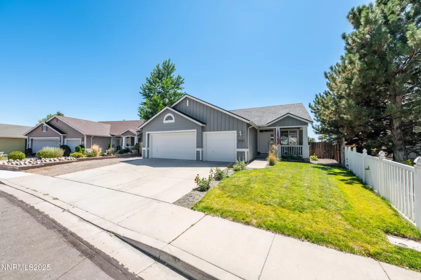 9561 Crystalline, Reno, Nevada 89506, 3 Bedrooms Bedrooms, ,2 BathroomsBathrooms,Residential,Residential,Crystalline,250054669