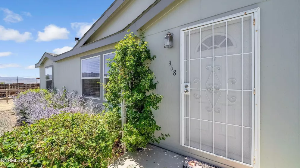 368 Rowan Gulch, Dayton, Nevada 89403, 3 Bedrooms Bedrooms, ,2 BathroomsBathrooms,Residential,Residential,Rowan Gulch,250054671