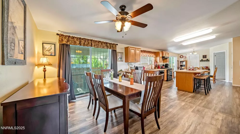 368 Rowan Gulch, Dayton, Nevada 89403, 3 Bedrooms Bedrooms, ,2 BathroomsBathrooms,Residential,Residential,Rowan Gulch,250054671