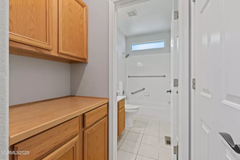 860 Caughlin, Reno, Nevada 89519, 2 Bedrooms Bedrooms, ,2 BathroomsBathrooms,Residential,Residential,Caughlin,250054672
