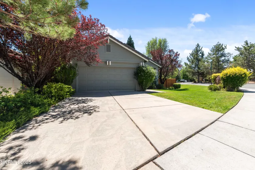 860 Caughlin, Reno, Nevada 89519, 2 Bedrooms Bedrooms, ,2 BathroomsBathrooms,Residential,Residential,Caughlin,250054672