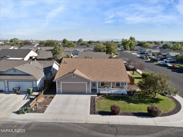 395 Beth, Fallon, Nevada 89406, 3 Bedrooms Bedrooms, ,2 BathroomsBathrooms,Residential,Residential,Beth,250054674