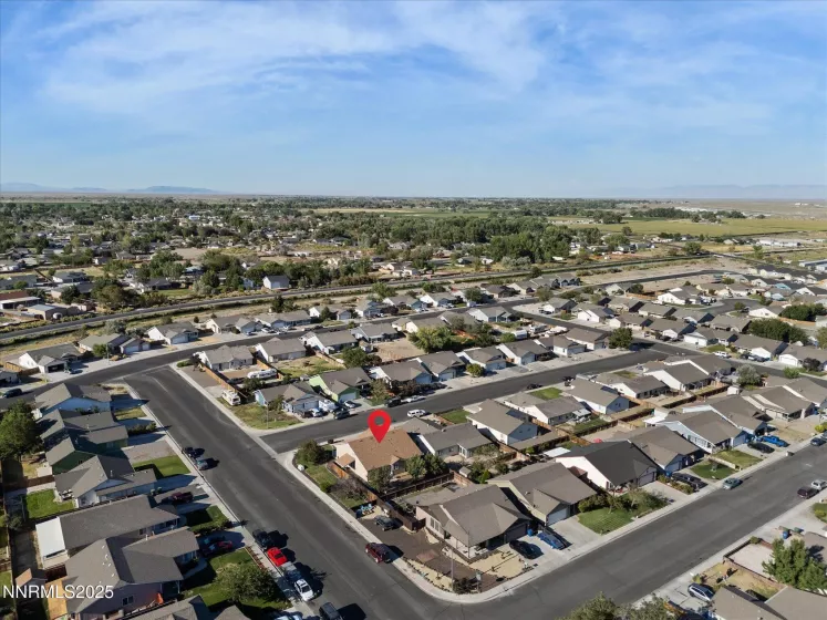 395 Beth, Fallon, Nevada 89406, 3 Bedrooms Bedrooms, ,2 BathroomsBathrooms,Residential,Residential,Beth,250054674