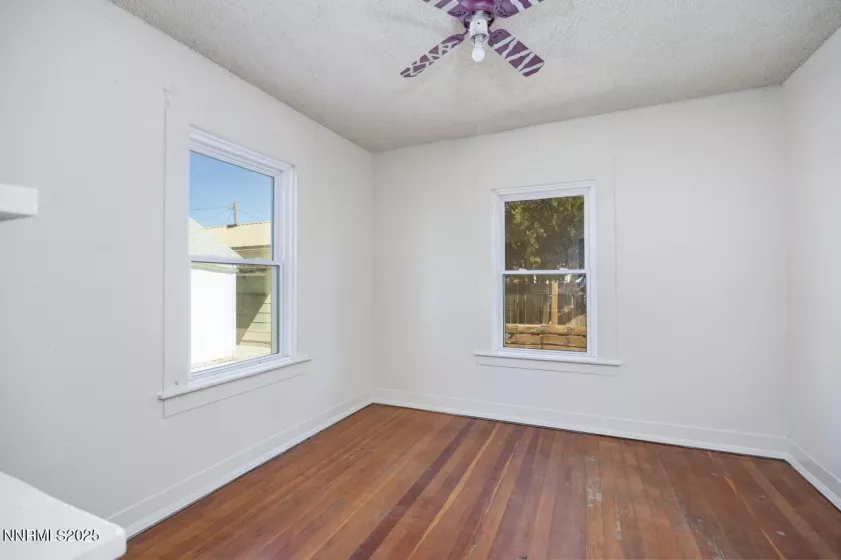 290 East, Fallon, Nevada 89406, 3 Bedrooms Bedrooms, ,Residential,Residential,East,250054676