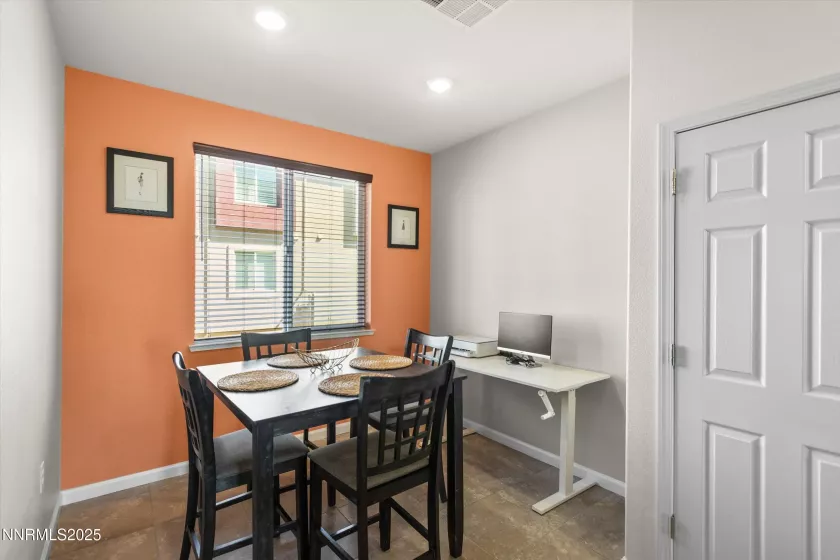 3163 Sterling Ridge, Sparks, Nevada 89431, 2 Bedrooms Bedrooms, ,3 BathroomsBathrooms,Residential,Residential,Sterling Ridge,250054677
