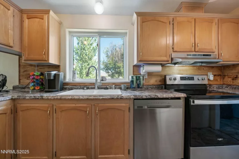 404 Cheryl, Stagecoach, Nevada 89429, 3 Bedrooms Bedrooms, ,2 BathroomsBathrooms,Residential,Residential,Cheryl,250054679