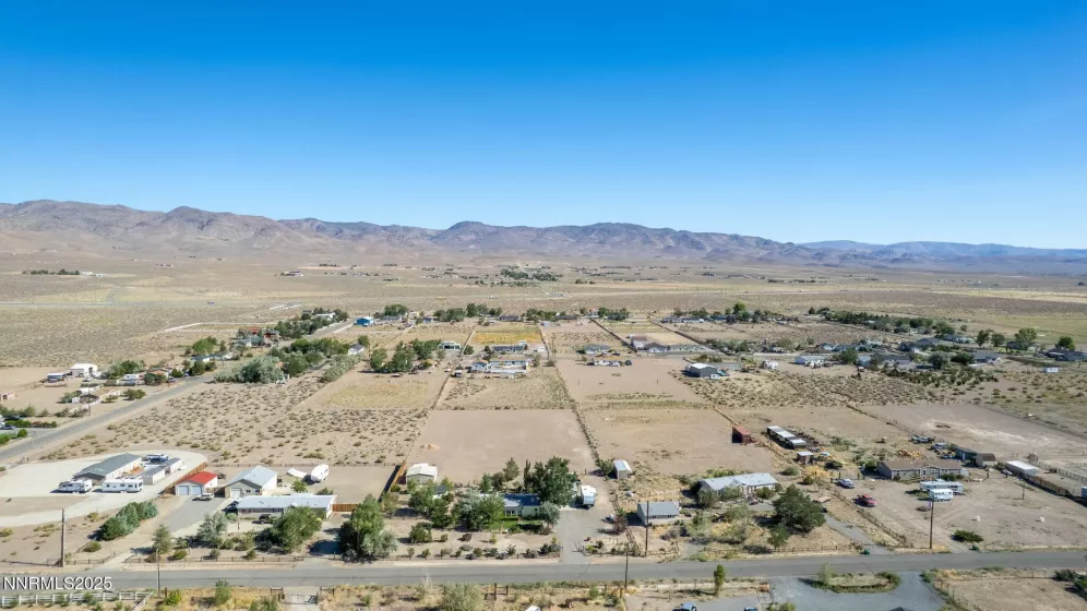 404 Cheryl, Stagecoach, Nevada 89429, 3 Bedrooms Bedrooms, ,2 BathroomsBathrooms,Residential,Residential,Cheryl,250054679